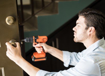 door repair edmonton